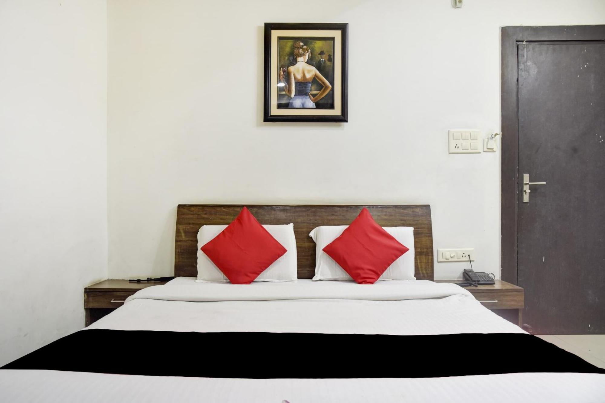 Hotel O Aditya Palace Bhopal Extérieur photo